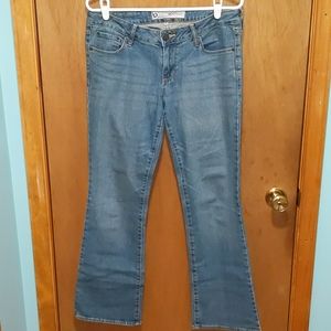 Bullhead bootcut women's Jean size 11 short